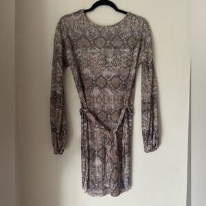 PrettyLittleThings Snakeskin Glitter Sheer Belted Dress NWT Size 6 Bachelorette